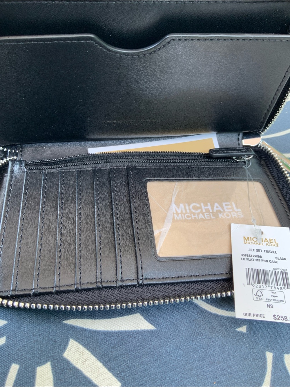 Michael Kors Black LARGE Flat phone case organizer. 17 pro fits NWT - Picture 15 of 15